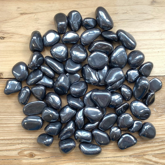 Hematite Tumblestone for Strength, Alignment & Grounding - Tumblestones - Keshet Crystals in Petersfield