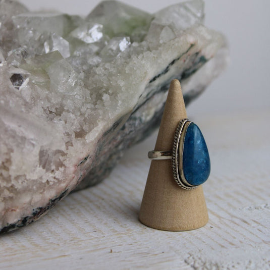 Apatite Sterling Silver Statement Ring