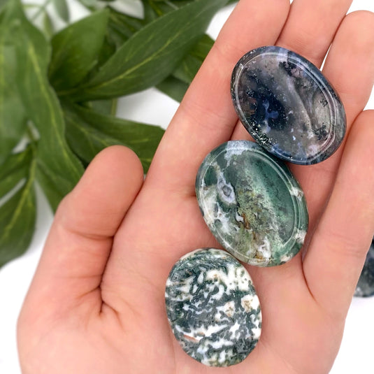Moss Agate Worry Stone for Relieving Anxiety, Grounding & Stabilising - Worry Stones - Keshet Crystals in Petersfield